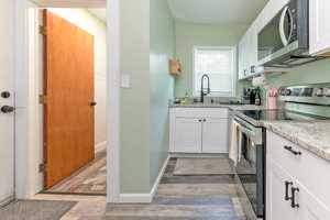 featured image of 321 West Lapeer Street