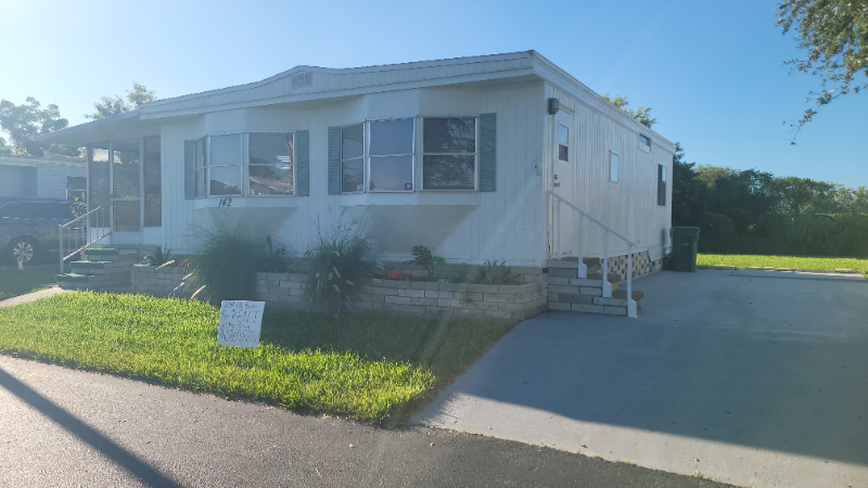 142 Hamilton Drive #142 - Photo 2 of 9