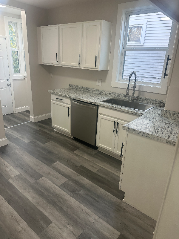 1277 E 18th Ave - Photo 2 of 9