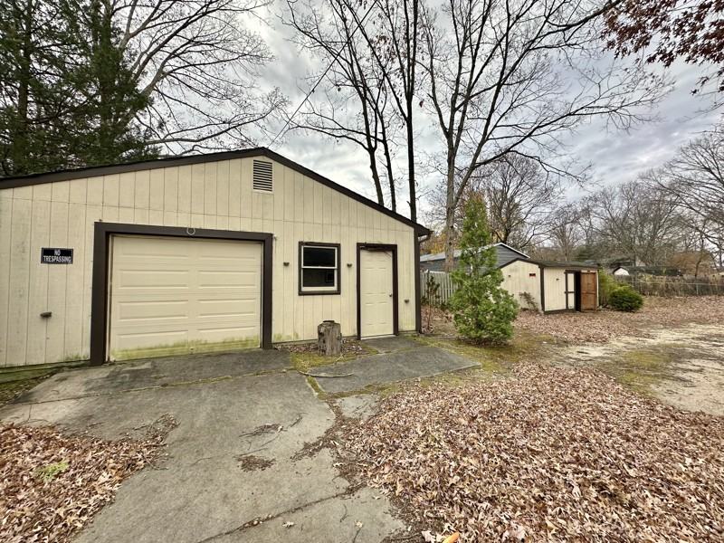 206 Bittlewood Avenue - Photo 3 of 17
