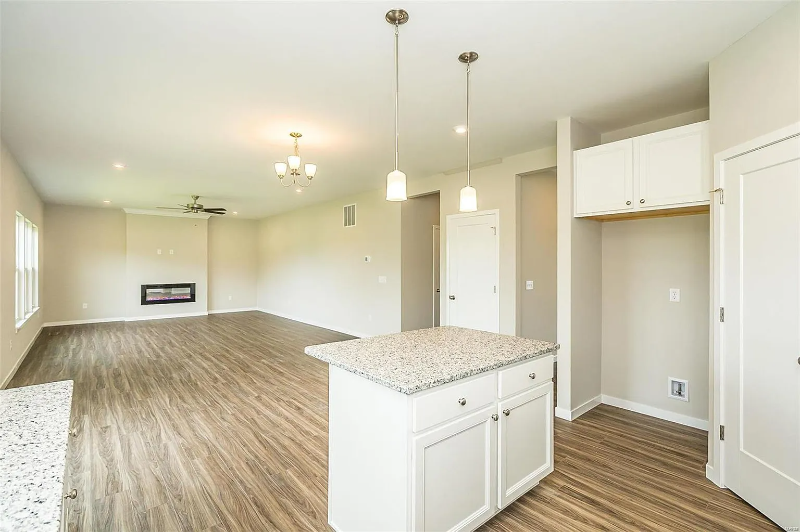 705 Myatt Drive - Photo 6 of 20