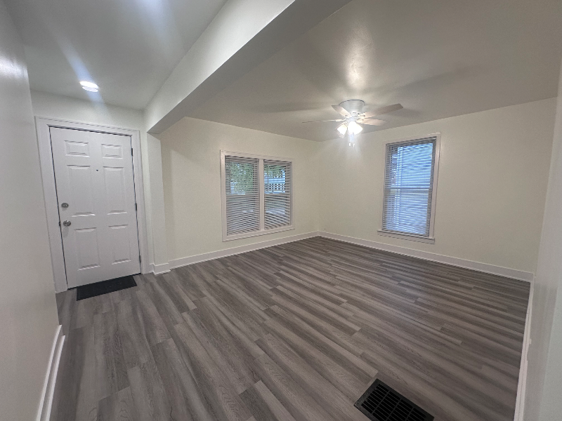 621 Wheeler Street #A - Photo 2 of 7