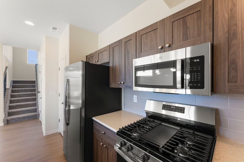 7720 Tuttle Vw - Photo 4 of 19