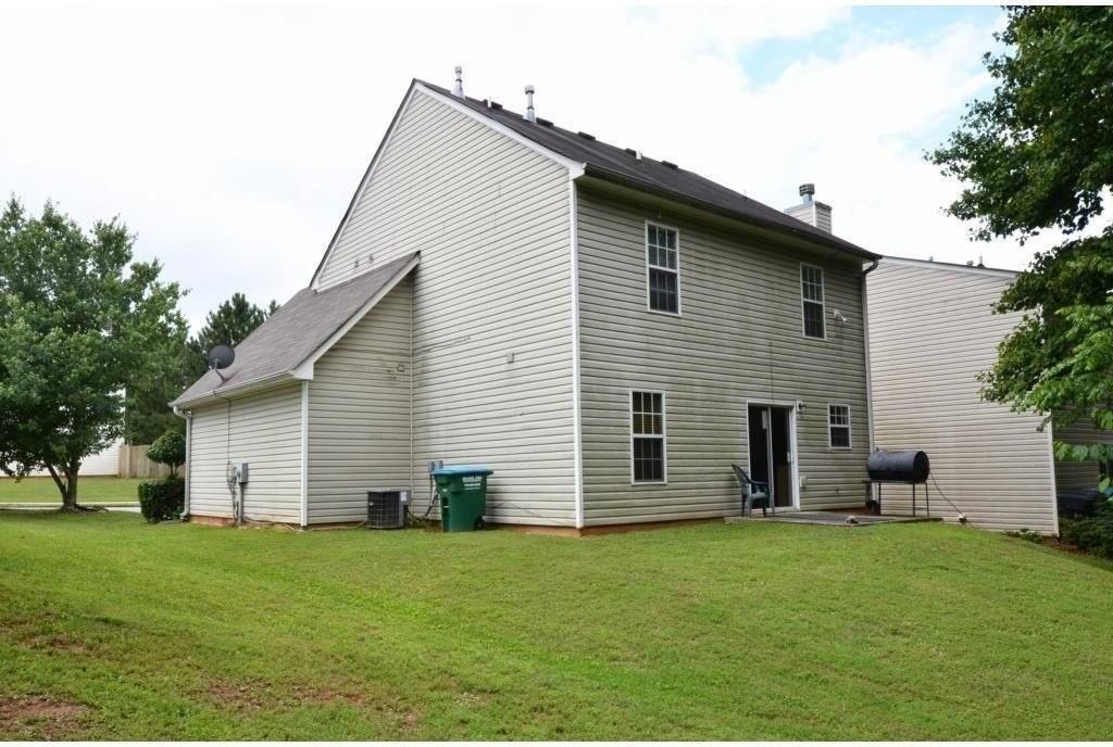 3955 Jackson Shoals Court - Photo 2 of 18