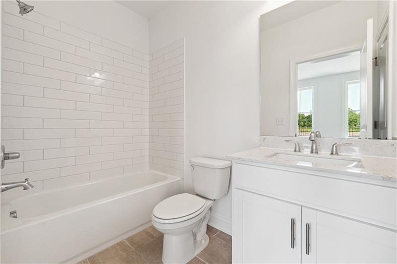 504 Healy Drive - Photo 5 of 25