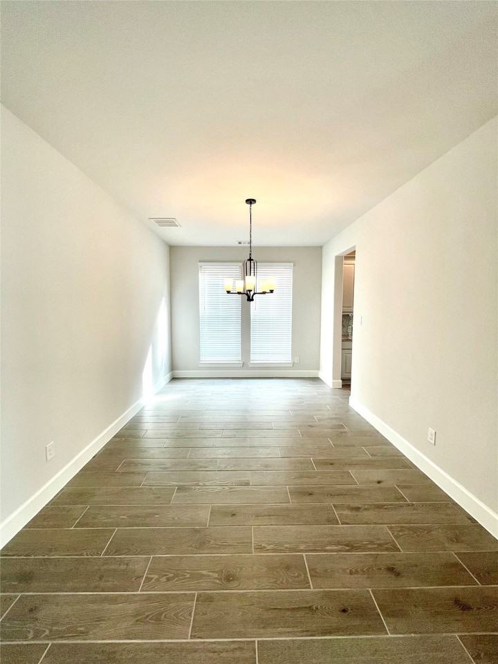 596 Santa Rosa Hills Drive #596 - Photo 4 of 44