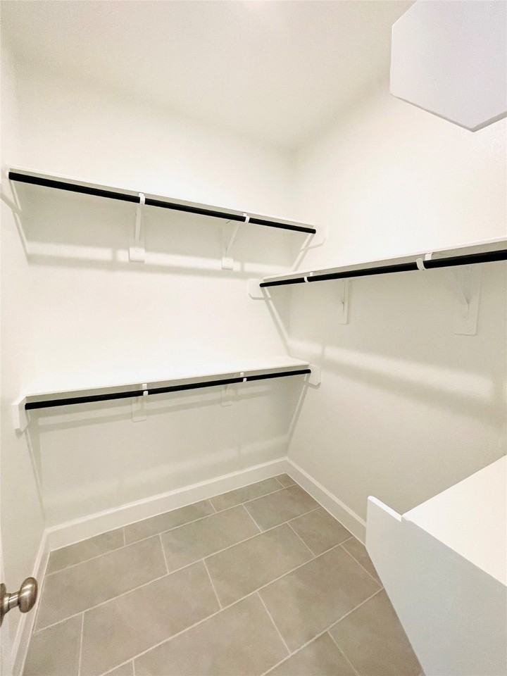 596 Santa Rosa Hills Drive #596 - Photo 5 of 44