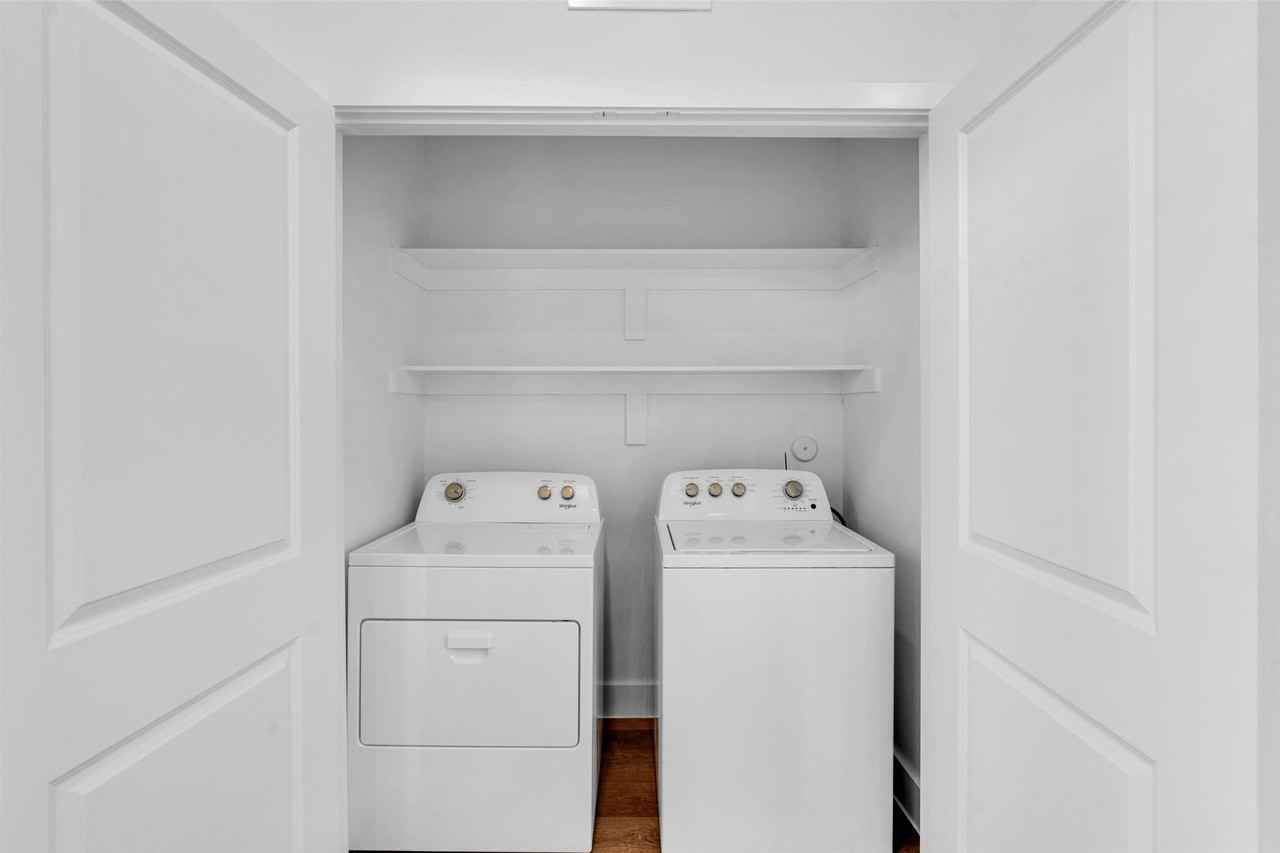 1880 Bernard Street #1880 - Photo 7 of 27