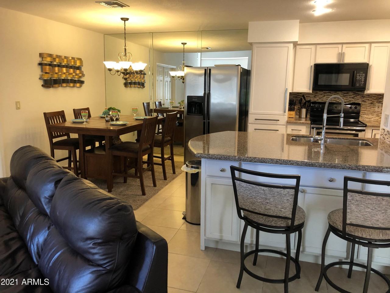 Undisclosed Address #9708-2329 - Photo 4 of 31