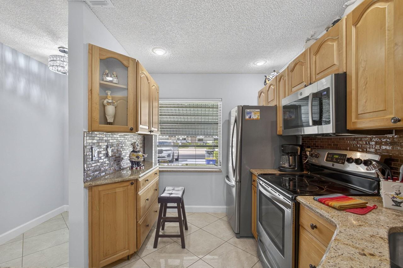 3402 Theo Way #3402 - Photo 2 of 50