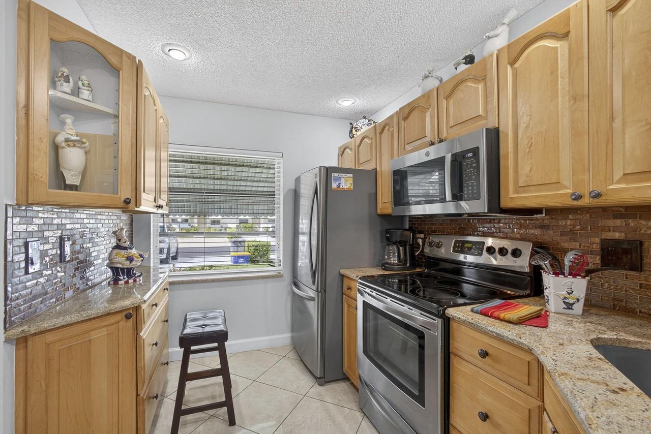 3402 Theo Way #3402 - Photo 3 of 50