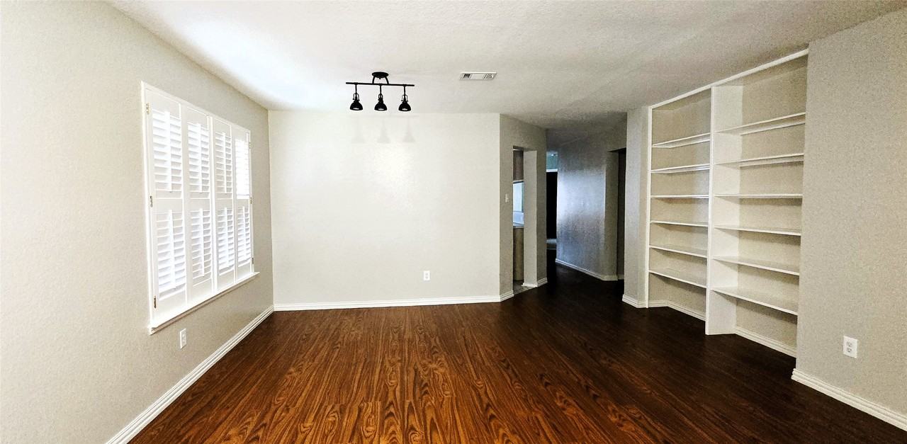 19731 Dusty Creek Drive #19731 - Photo 4 of 11