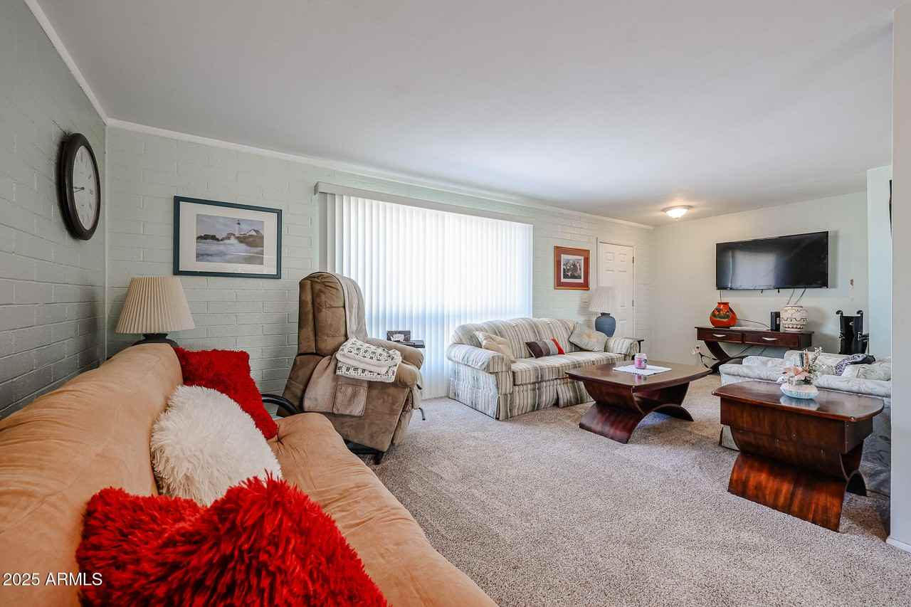 10955 W Connecticut Ave #10955 - Photo 7 of 25