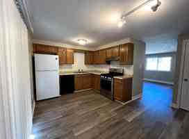 featured image of 1390 Linclon Drive #A