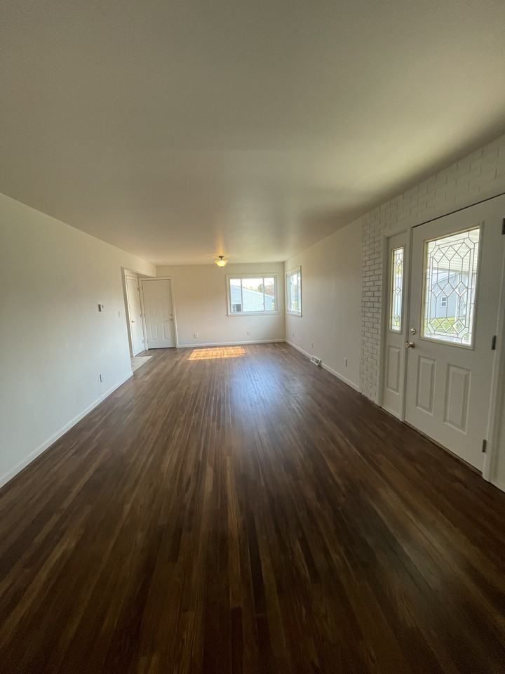 307 Penn Avenue #NA - Photo 3 of 15