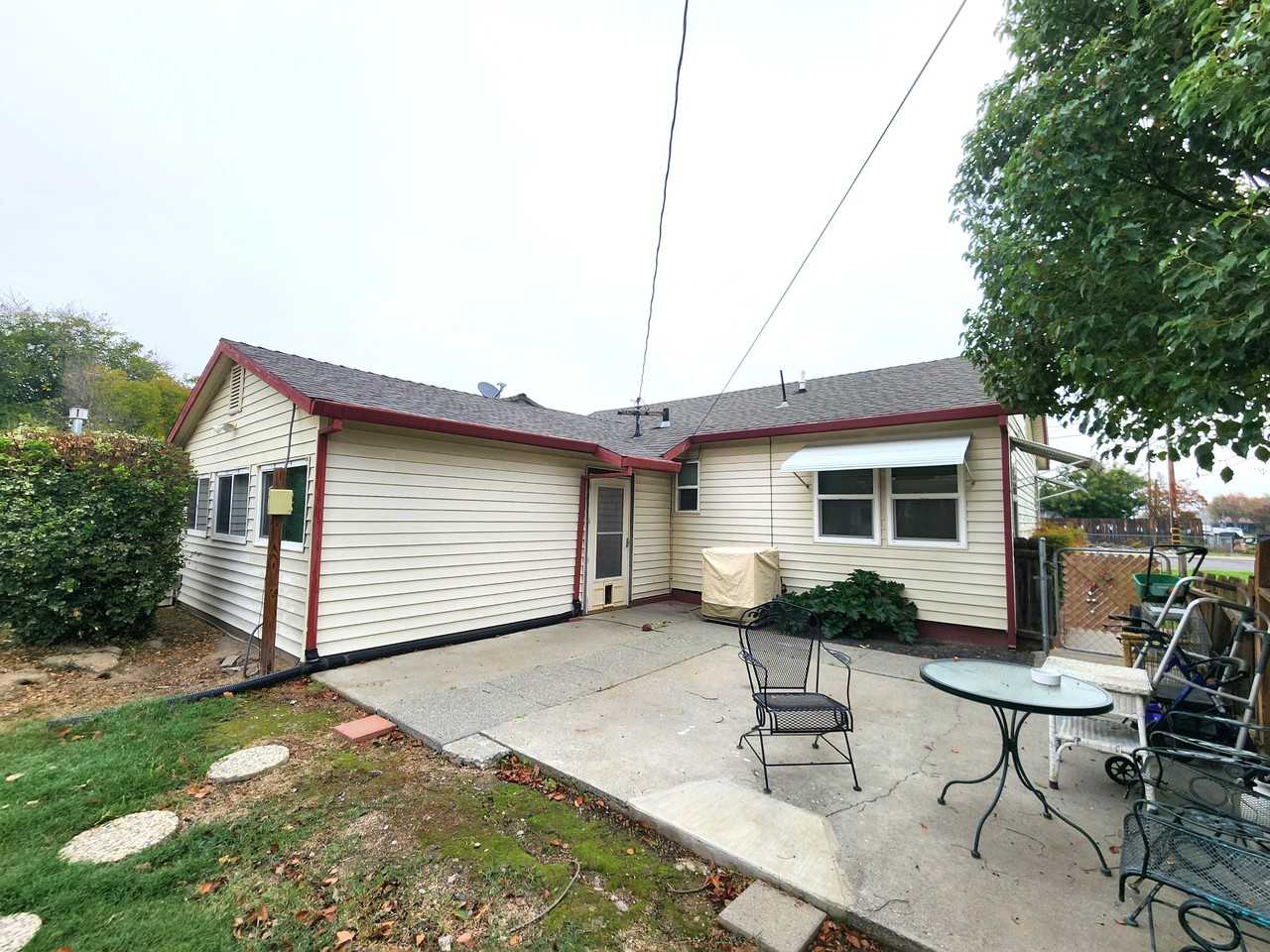 1130 East Street #NA - Photo 2 of 4