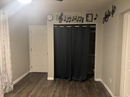 featured image of 215 E Manchester Ln #APT