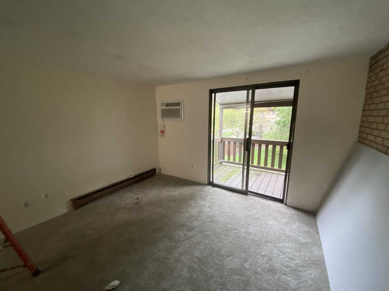 20 Erick Rd #21 - Photo 7 of 14