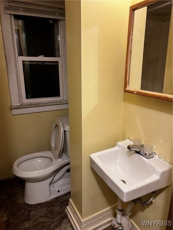 1981 Niagara Street - Photo 7 of 12