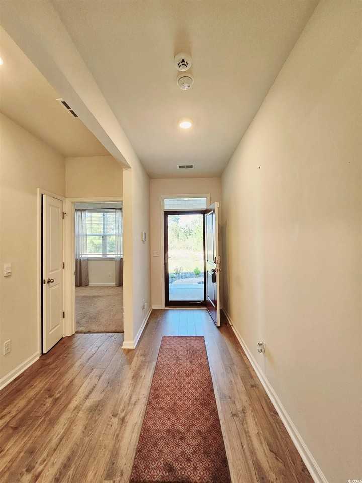 3193 Bells Lake Cir - Photo 3 of 26