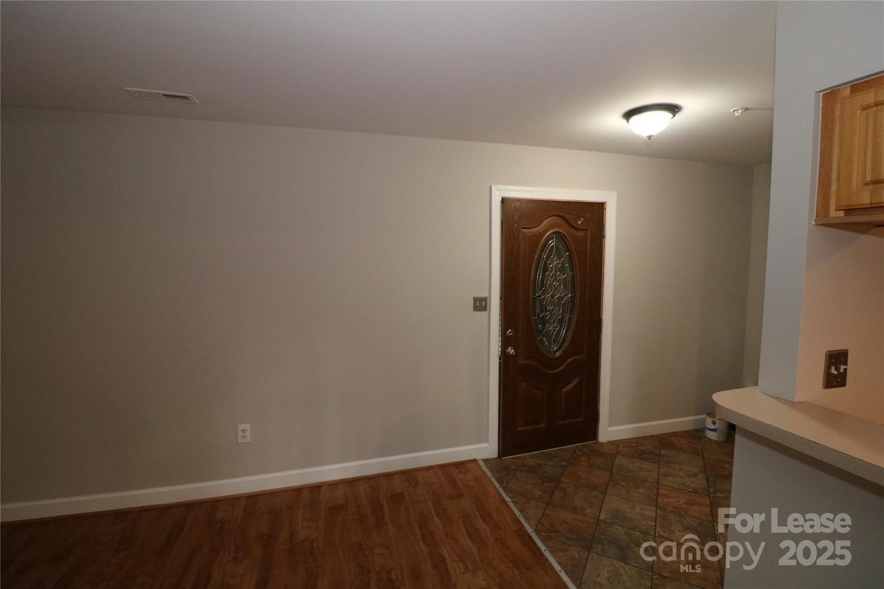 2558 Carya Pond Lane - Photo 7 of 23