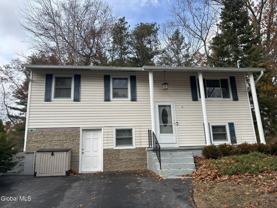 52 Trottingham Road - Photo 1 of 1