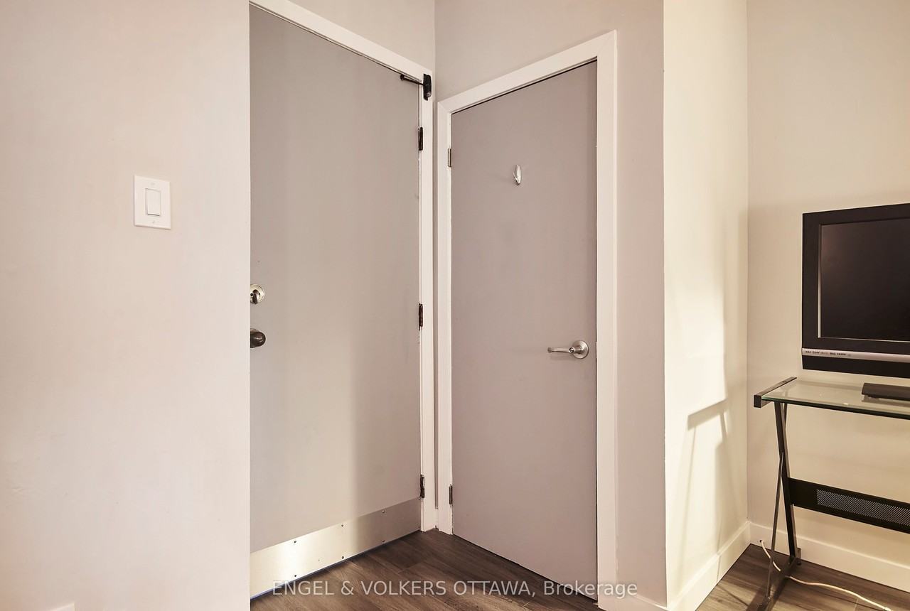 24 St Francis Street 1 - Photo 4 of 13