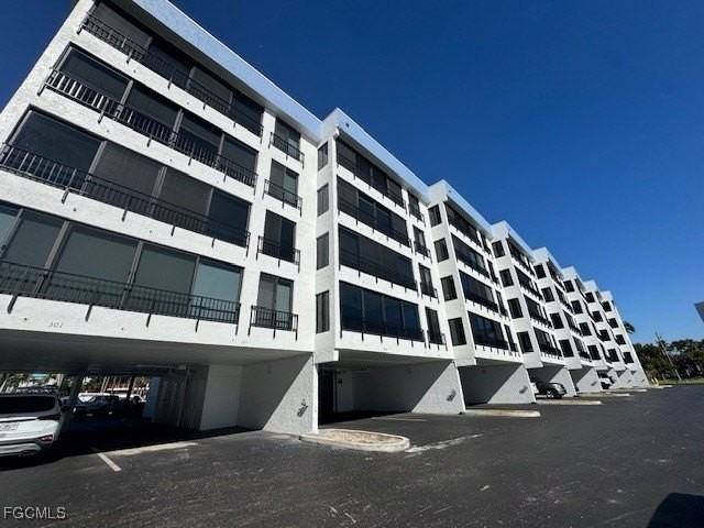 15010 Punta Rassa Rd Apt 404 #404 - Photo 2 of 29