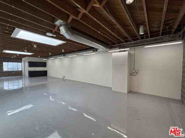 3751 Robertson Boulevard - Photo 4 of 7