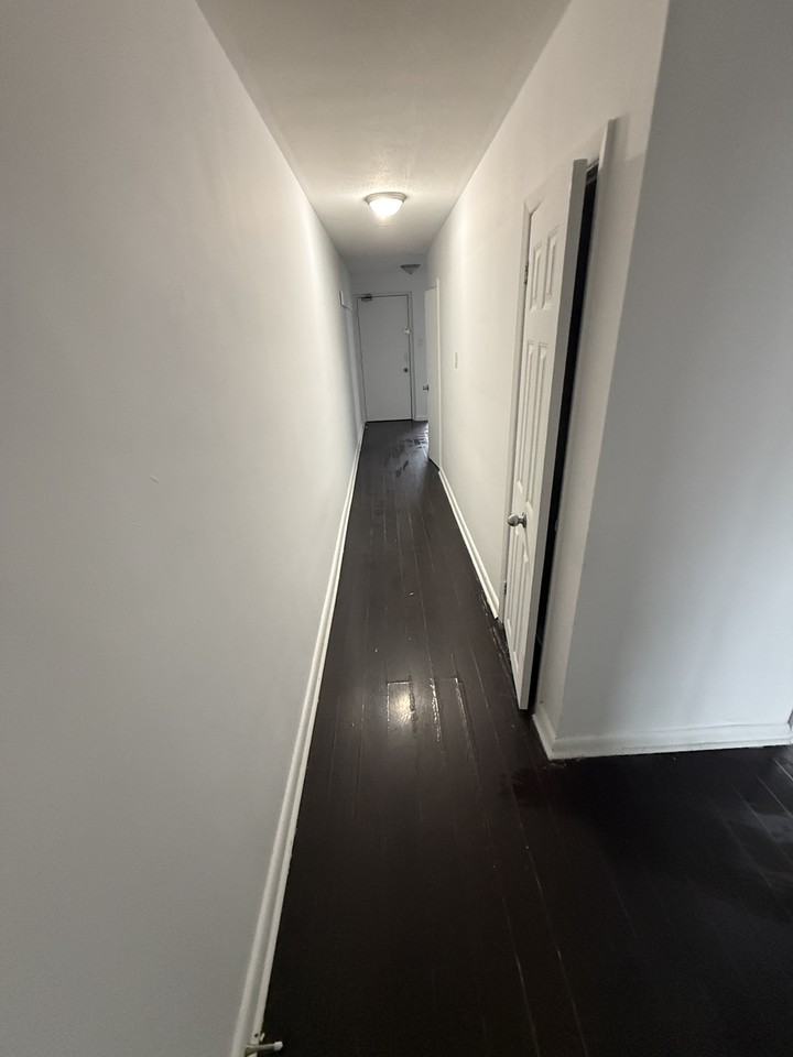 35 Lester Ave - Photo 3 of 9