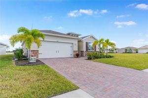 featured image of 607 Parkshore Lake Avenue