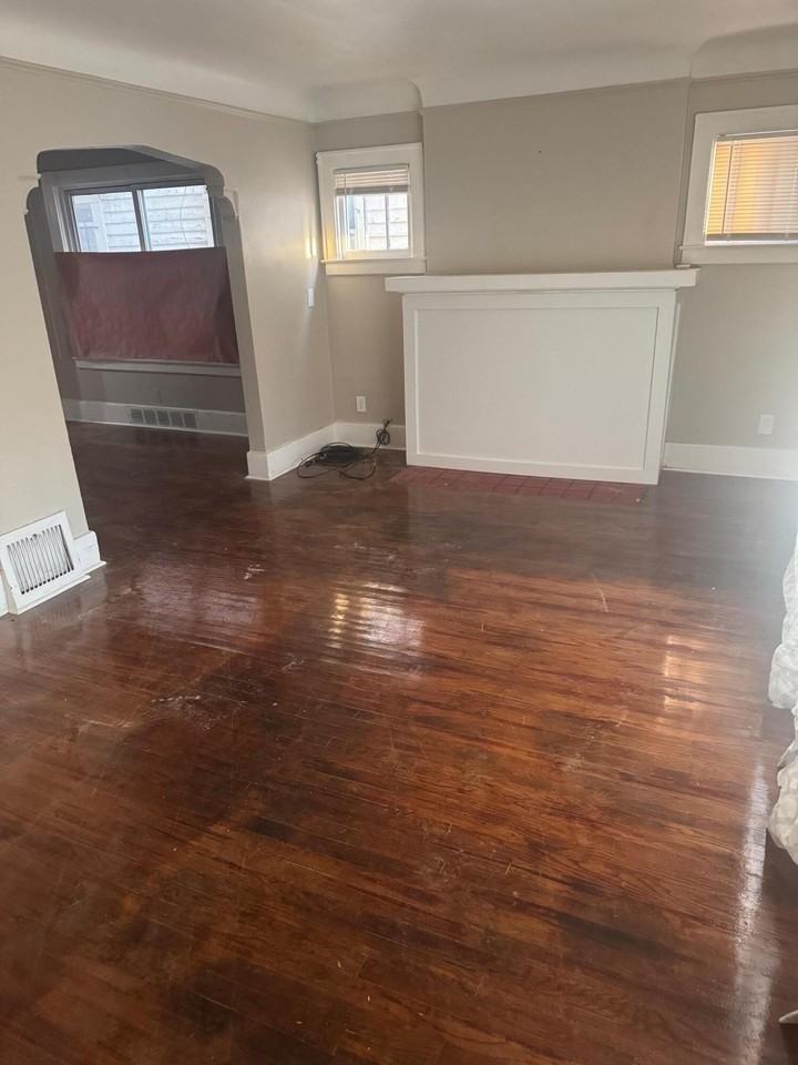 16160 San Juan Dr - Photo 2 of 10