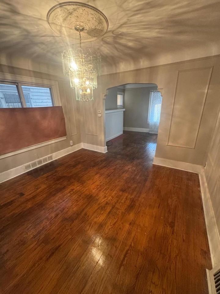 16160 San Juan Dr - Photo 3 of 10