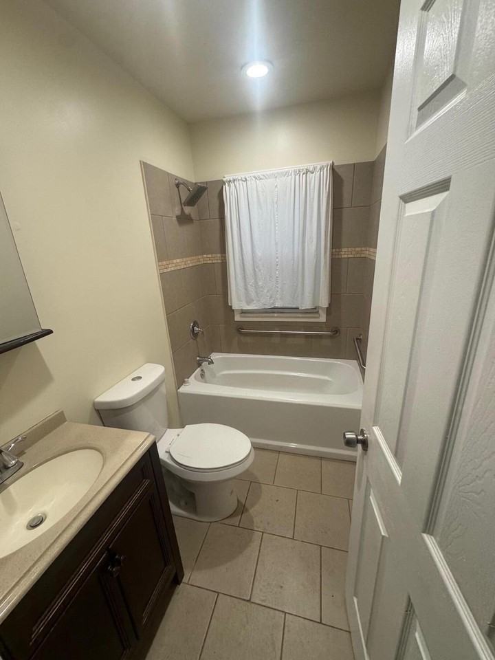 16160 San Juan Dr - Photo 4 of 10