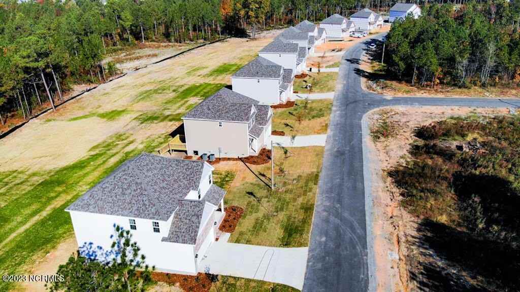 517 Stadium Dr - Photo 2 of 39