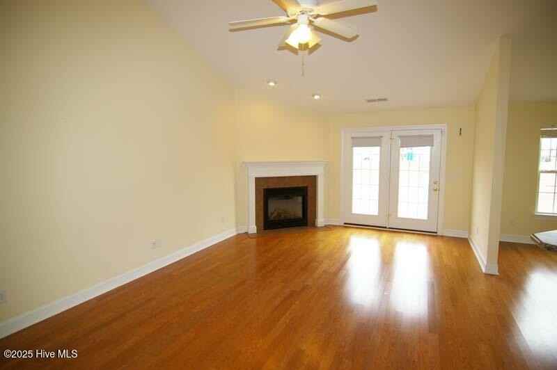 3321 Langston Blvd - Photo 3 of 14