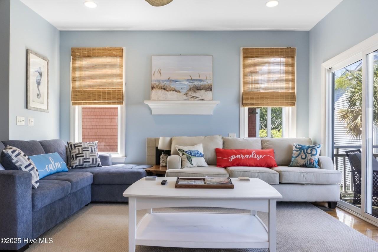 316 Columbia Ave Apt 1 #1 - Photo 4 of 19