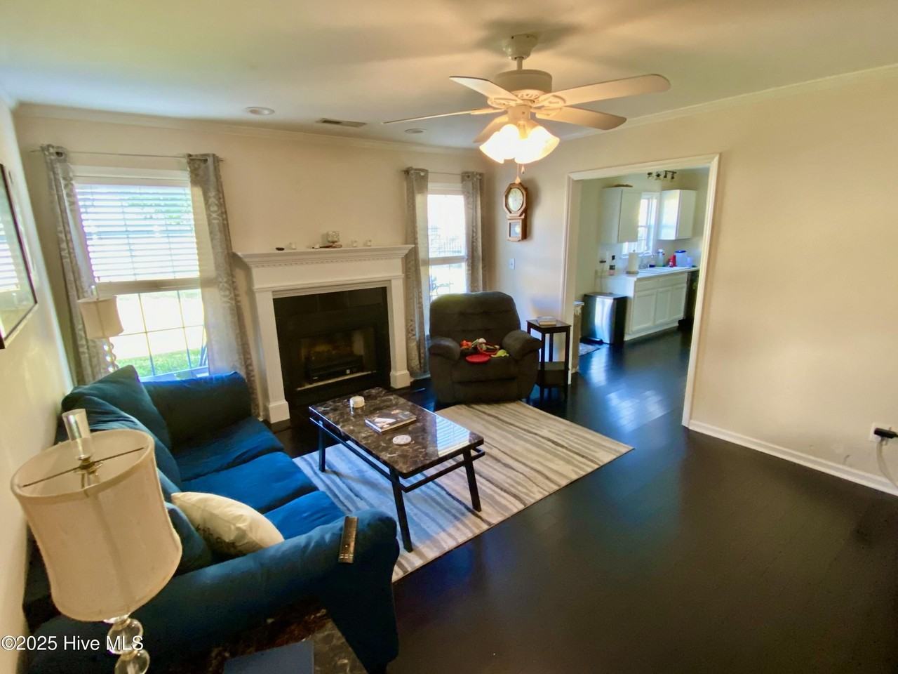 1202 Saint Charles Cir - Photo 2 of 11