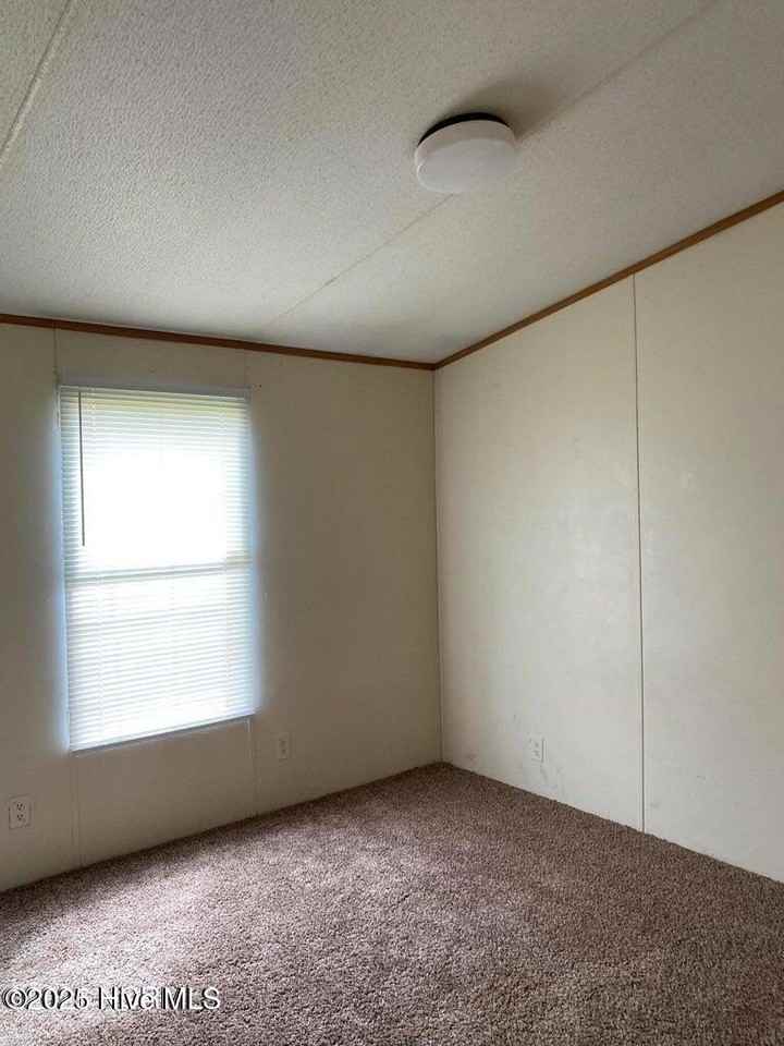 179 Aberdeen Ln - Photo 7 of 15