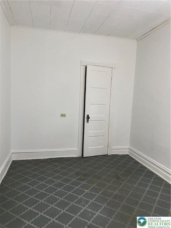 112 13th Ave - Photo 4 of 6