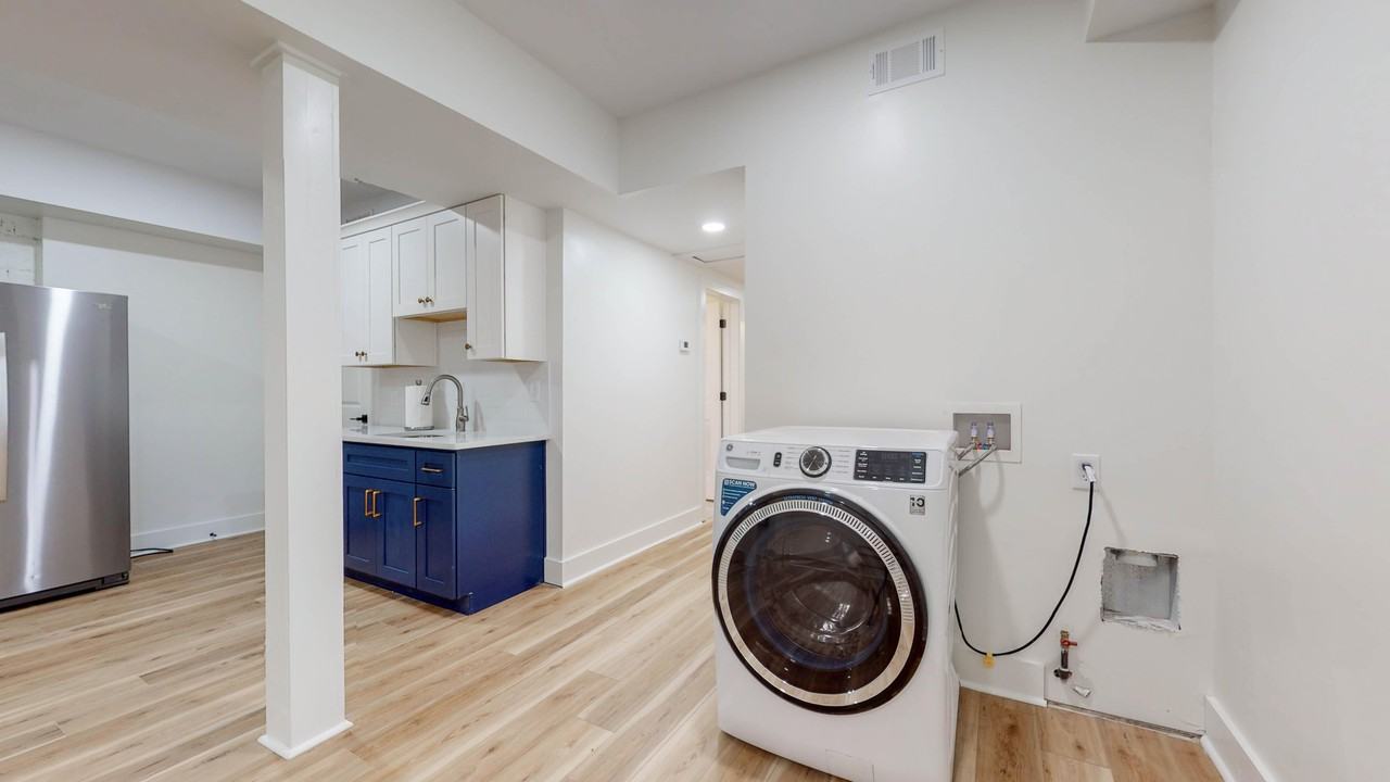 Pinedale Dr Nw - Photo 2 of 15