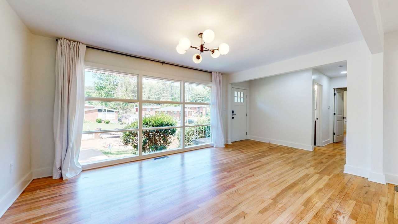 Pinedale Dr Nw - Photo 5 of 15