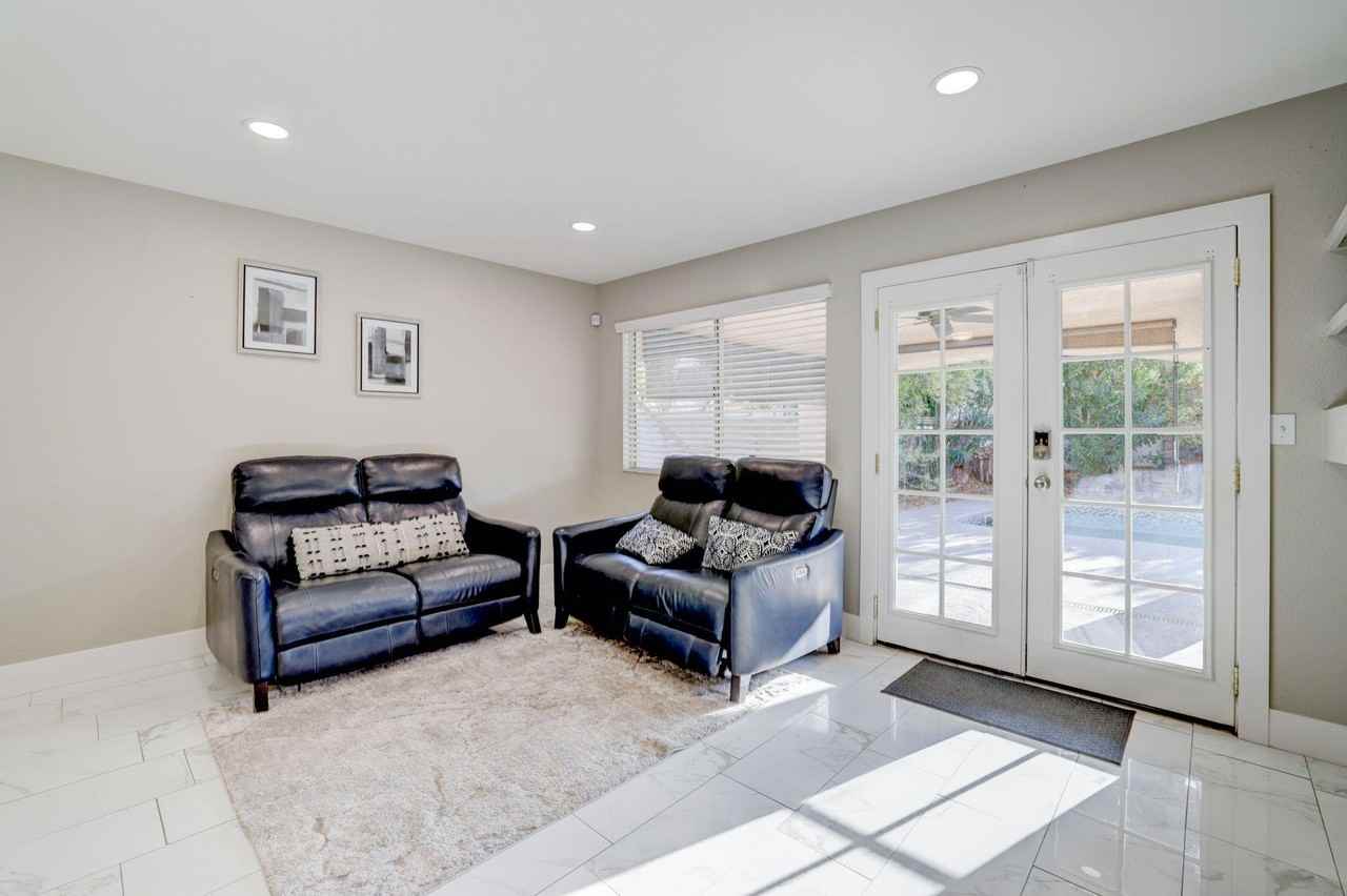 El Pico Dr - Photo 5 of 15