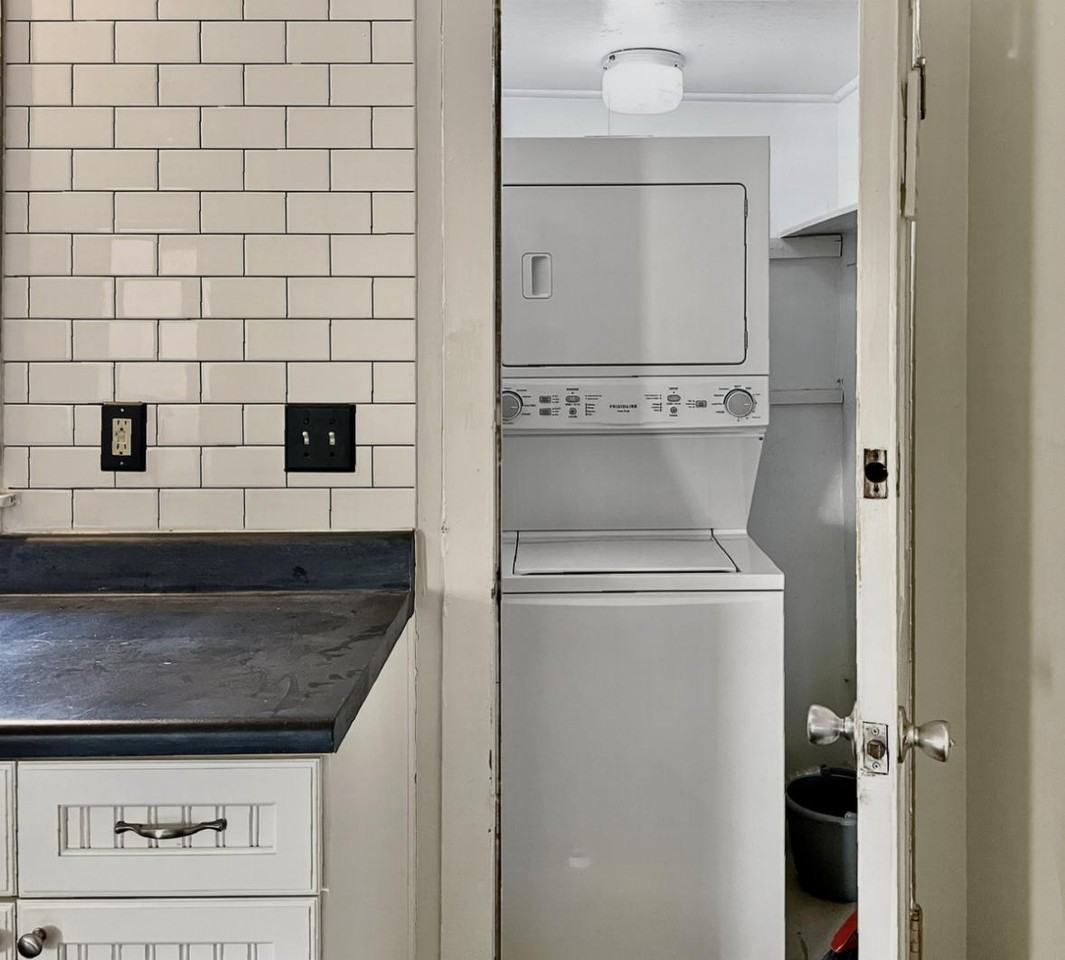 20th St Nw - Photo 4 of 6