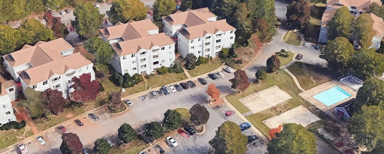 University Ct - Photo 6 of 21