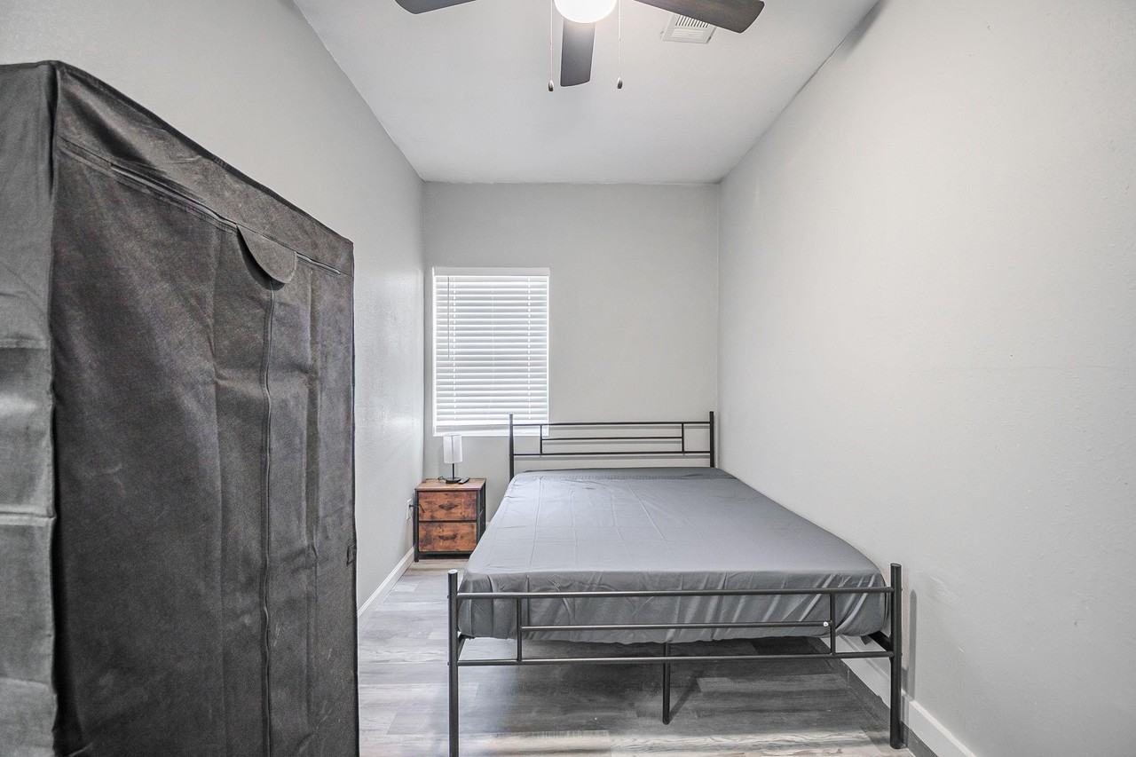 King Cole Dr - Photo 7 of 8