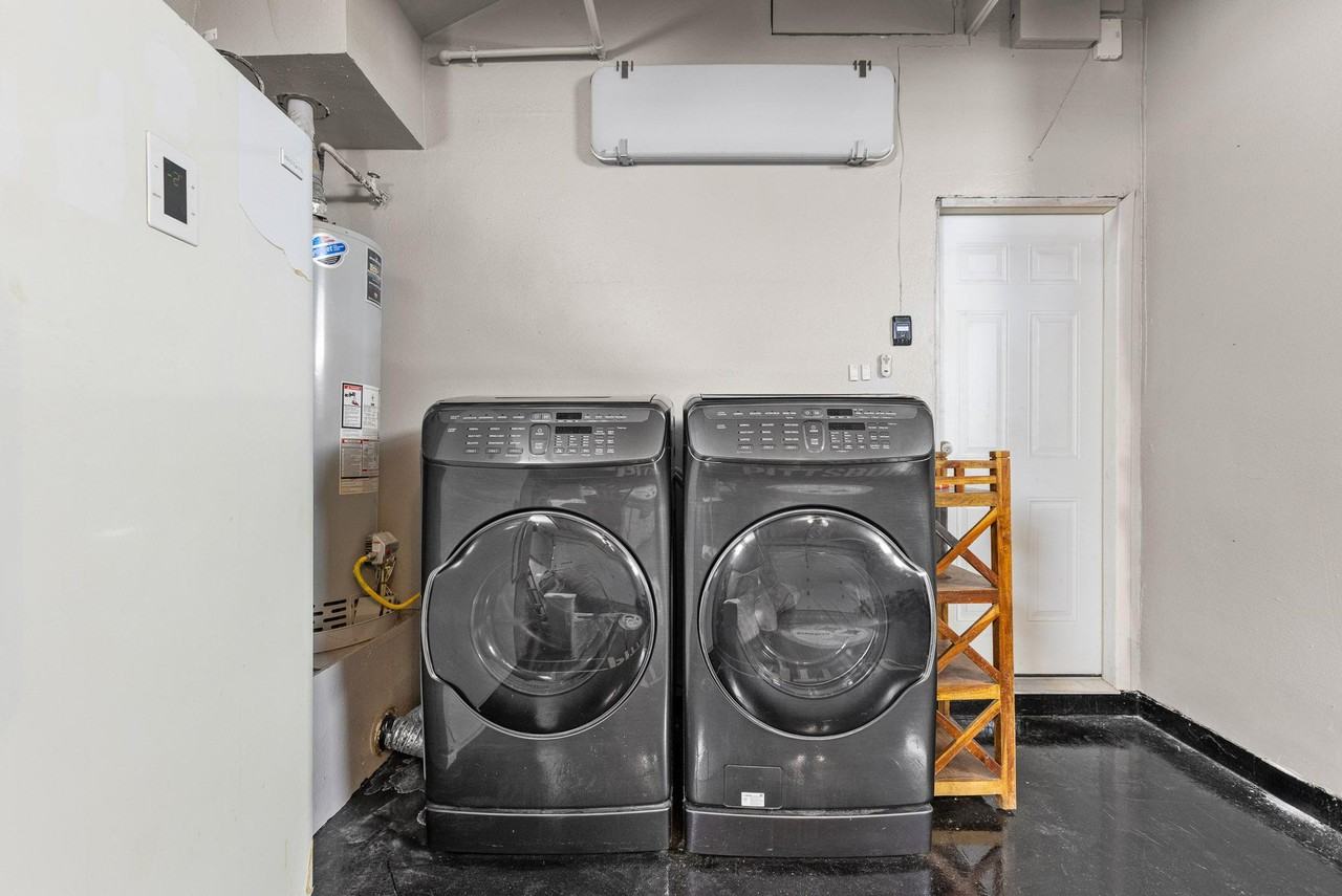 Oneida St - Photo 4 of 19