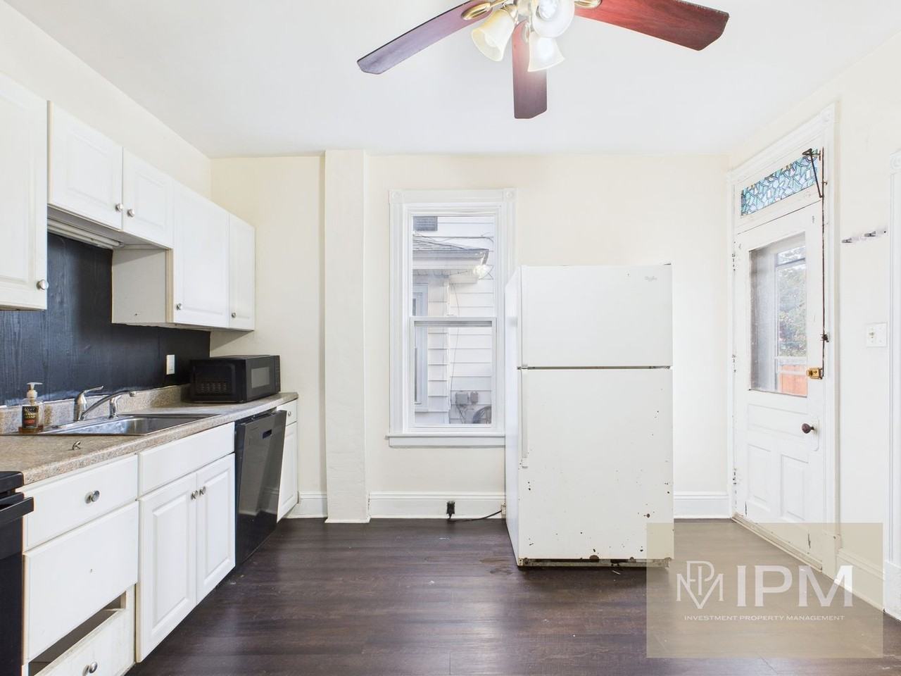 28 N Grant St - Photo 5 of 28