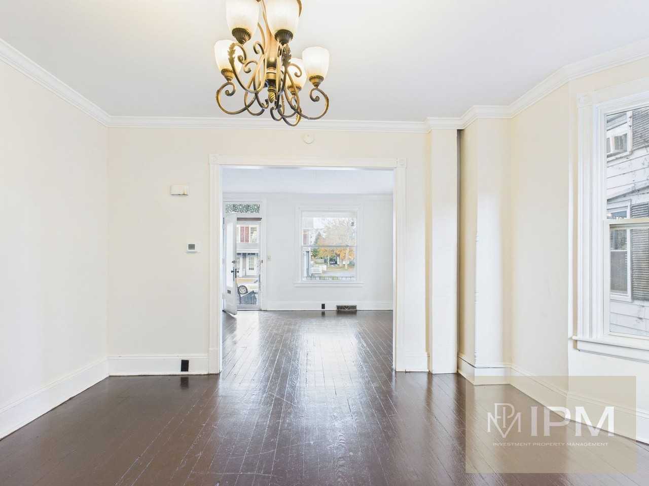 28 N Grant St - Photo 3 of 28