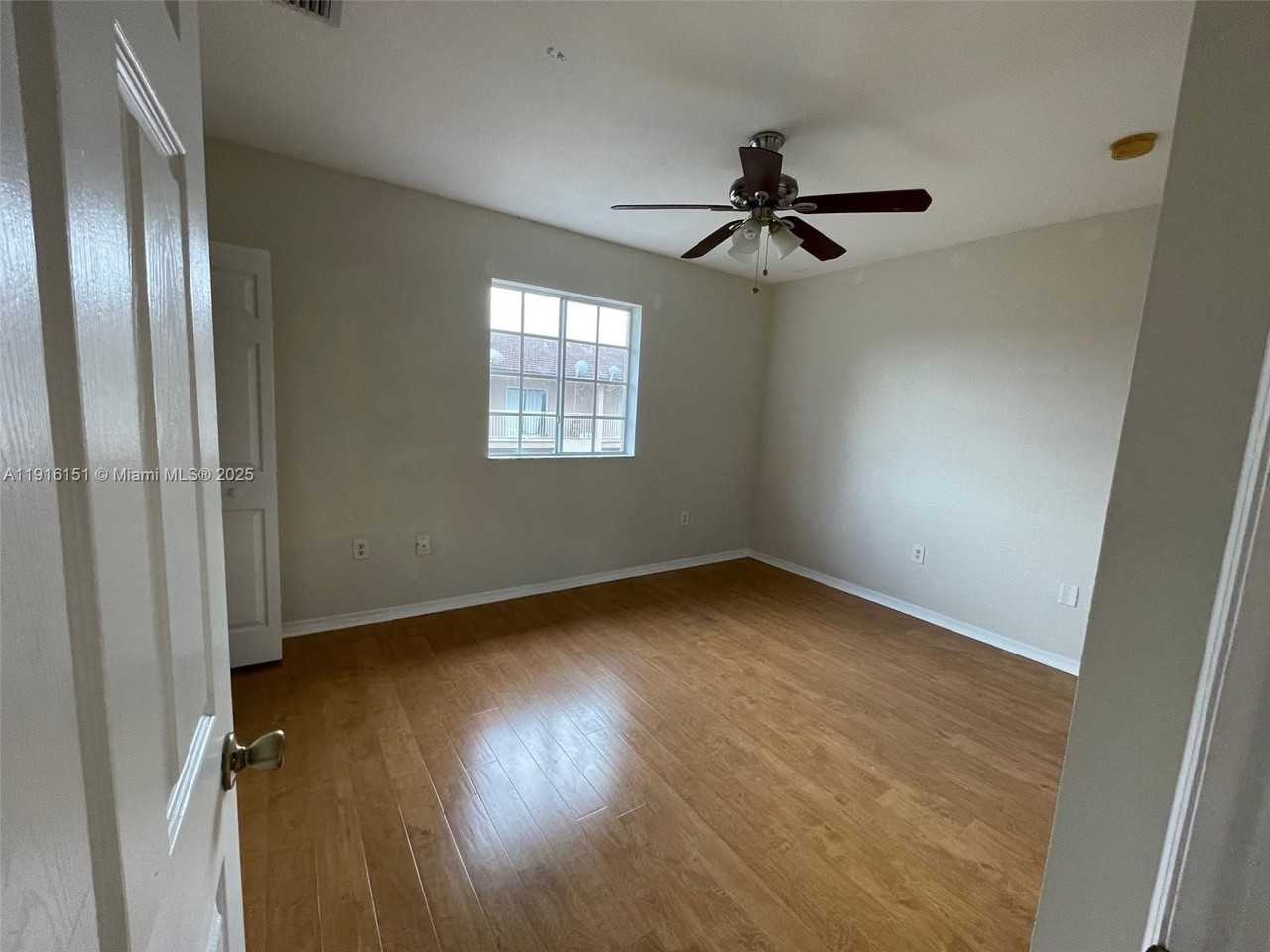 13744 Sw 169th Ln #13744 - Photo 7 of 15